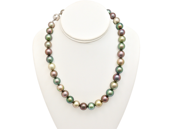 South Sea Multicolor Tahitian Pearl Strand Necklace with 14 Karat Yellow  Gold Diamond Clasp